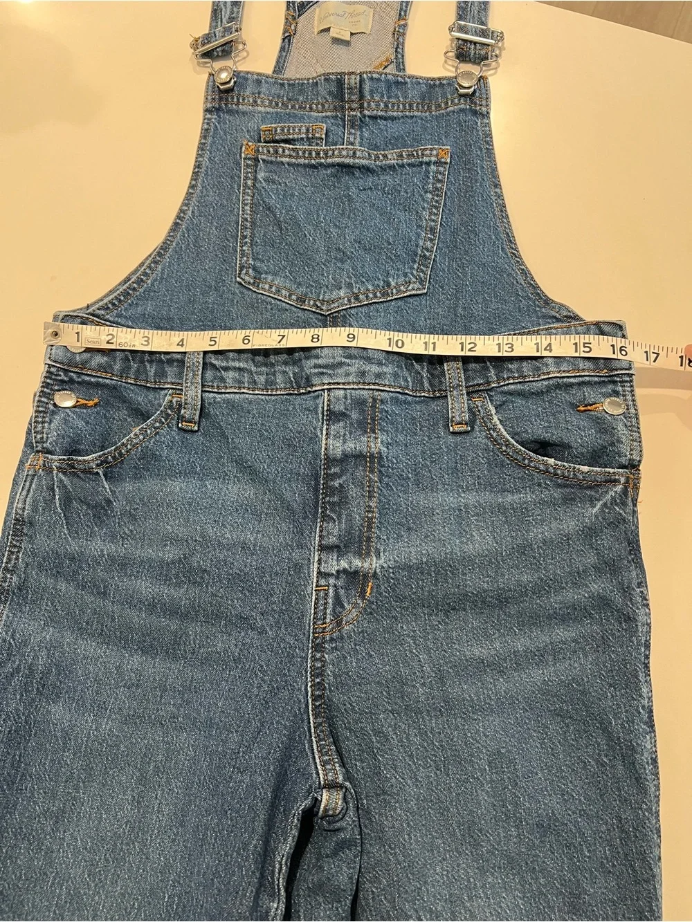 UNIVERSAL THREAD • denim bob overalls medium blue wash size 6